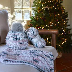 Pelote à tricoter rose, bleu, vert sauge