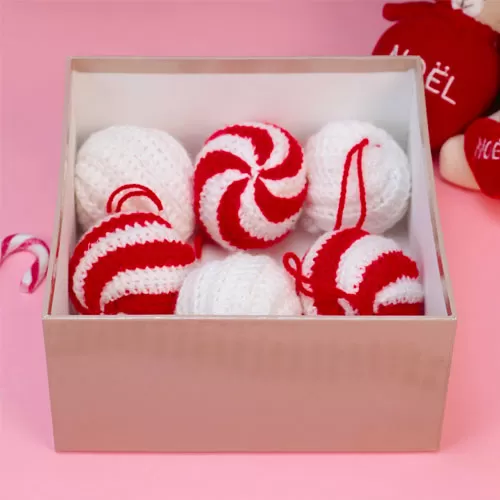 Réaliser ses boules de noël en crochet - Tuto Gratuit - Prima Mercerie Réaliser ses boules de noël en crochet - Prima Mercerie